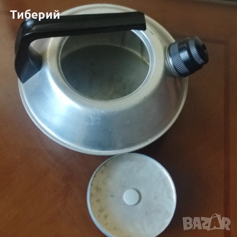 Алуминиев чайник, снимка 3 - Аксесоари за кухня - 52059405