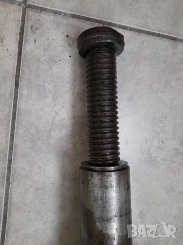 Хидравличен Крик, снимка 2 - Гуми и джанти - 43989609