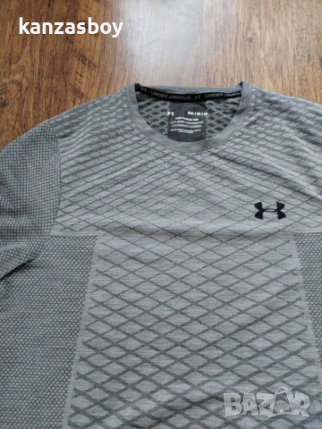 Under Armour - страхотна мъжка тениска M КАТО НОВА, снимка 5 - Тениски - 50951691