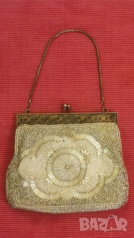 Бална, вечерна чантичка, с маниста. 