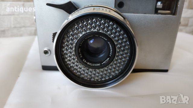 Стар механичен фотоапарат Зоркий 10 - СССР, снимка 3 - Антикварни и старинни предмети - 35675234