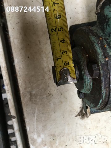 Редуктор, снимка 3 - Резервни части за машини - 28621914