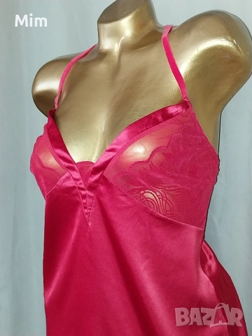 L /XL Червена сатенена нощница , снимка 3 - Нощници - 52300304