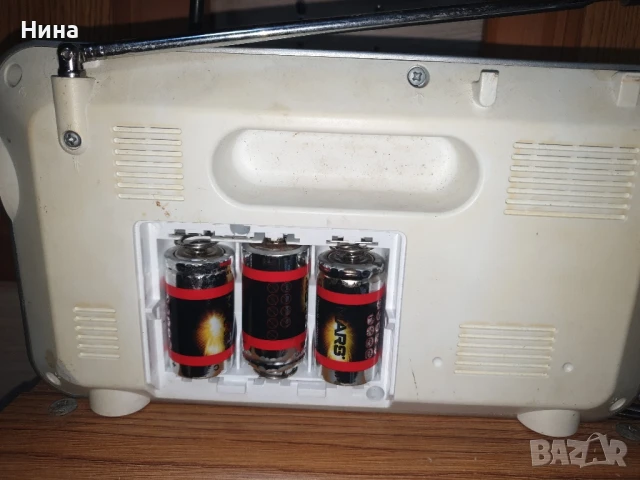 цифрово японско радио SONY , снимка 4 - Радиокасетофони, транзистори - 51338604