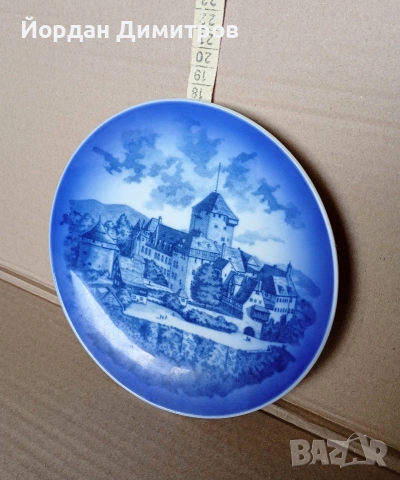 порцеланова чиния за стена , снимка 3 - Антикварни и старинни предмети - 53334830