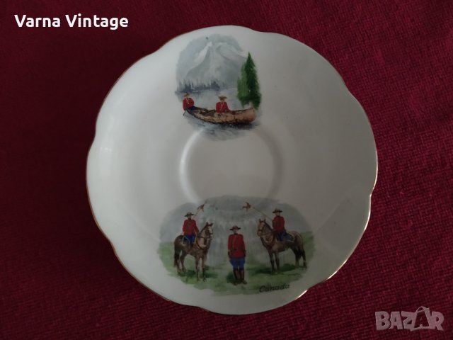 Колекционерска порцеланова чиния. Англия. Adderley Floral. маркирана.