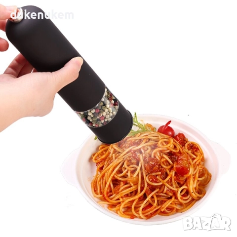 Комплект от 2 бр. електрически мелнички за сол/пипер