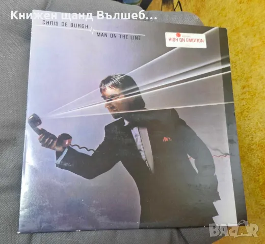 Грамофонни Плочи - Поп - Рок: Chris De Burgh - Man On The Line, снимка 1 - Грамофонни плочи - 48943909