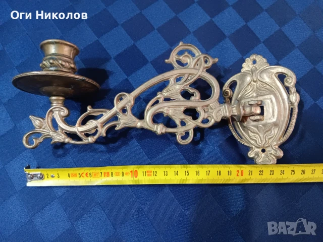 Бронзов конзолен свещник, снимка 4 - Антикварни и старинни предмети - 50919293