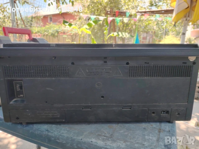 Касетофон Philips , снимка 3 - Радиокасетофони, транзистори - 51235047