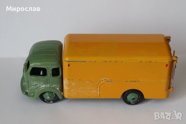 DINKY TOYS SIMCA CARGO КАМИОН МОДЕЛ КОЛИЧКА, снимка 2 - Колекции - 53142766