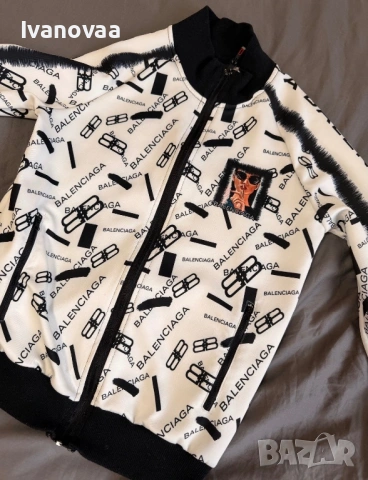 Дамски екип Balenciaga, снимка 2 - Спортни екипи - 53355991