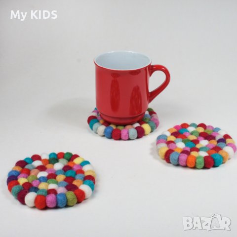 подложка / декорация от филцови топчета (плъст/вълна) ръчна изработка, снимка 2 - Декорация за дома - 28454773