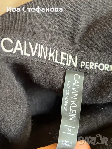 Маркови суичъри оригинални Calvin Klein , снимка 17 - Спортни екипи - 47773875