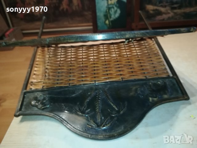 ПОСТАВКА ЗА ВЕСТНИЦИ СПИСАНИЯ-МЕТАЛ РАТАН 1501241715, снимка 4 - Антикварни и старинни предмети - 43820206