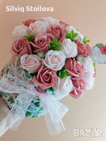 Голям букет със двайсет и седем сапунени рози, снимка 5 - Подаръци за жени - 40295535