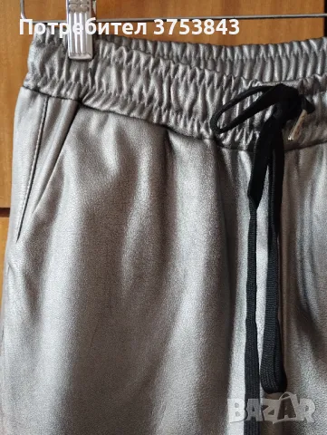 Дамски панталон еко кожа сребрист-бронз, снимка 2 - Панталони - 49577700