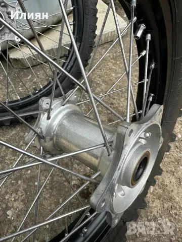 Оригинални капли джанти 2022 Husqvarna te 300 , снимка 9 - Гуми и джанти - 50328655