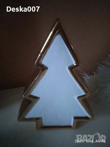 Порцеланова елха Бяло и злато , снимка 4 - Декорация за дома - 43254213