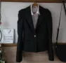 Черно сако и бяла риза , снимка 2