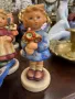 Порцеланова фигурка Hummel от Goebel №6285, снимка 1