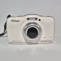 Цифров фотоапарат Nikon Coolpix S32, снимка 1