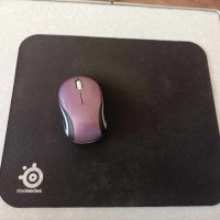 Безжична мишка с QcK пад, снимка 1 - Клавиатури и мишки - 43155658