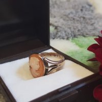 златен дамски пръстен с камея, снимка 1 - Пръстени - 26769189