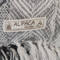 Нов вълнен шал от алпака , снимка 3 - Шалове - 43308061