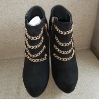 Черни обувки на ток велур НОВИ, снимка 3 - Дамски обувки на ток - 37933517
