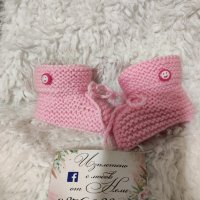 Бебешки терлички ръчно плетени Български , снимка 2 - Детски пантофи - 42979108