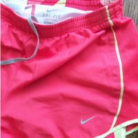 Nike 2 in 1 Shorts Dri-Fit Gym Running - страхотни дамски шорти, снимка 2 - Спортни екипи - 33526736