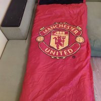 Оригинален спален чувал Manchester United, снимка 2 - Надуваеми легла - 33623663