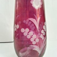 Стъклена гравирана ваза , снимка 6 - Антикварни и старинни предмети - 27021585