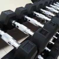 Dumbells heks Дъмбели хекс Гири шестограмни комплекти 5-30 и 5-45 топ, снимка 4 - Фитнес уреди - 33474242