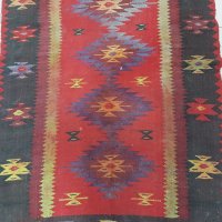 Стар тъкан чипровски килим, черга 230/105 см(1.1), снимка 5 - Антикварни и старинни предмети - 43612228