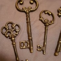 Огромни чугунени ключове, Нови! Цена за брой!, снимка 5 - Антикварни и старинни предмети - 27354057