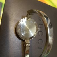 Оригинален Gucci YA105510, снимка 6 - Дамски - 27378001