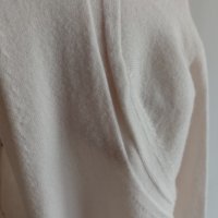 Светъл пуловер, Mango, Wool blend, M, снимка 5 - Блузи с дълъг ръкав и пуловери - 43105796