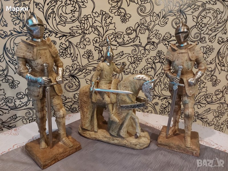 Колекционерски лот статуетки, снимка 1