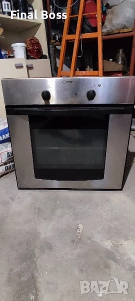 Фурна за вграждане Indesit, снимка 1