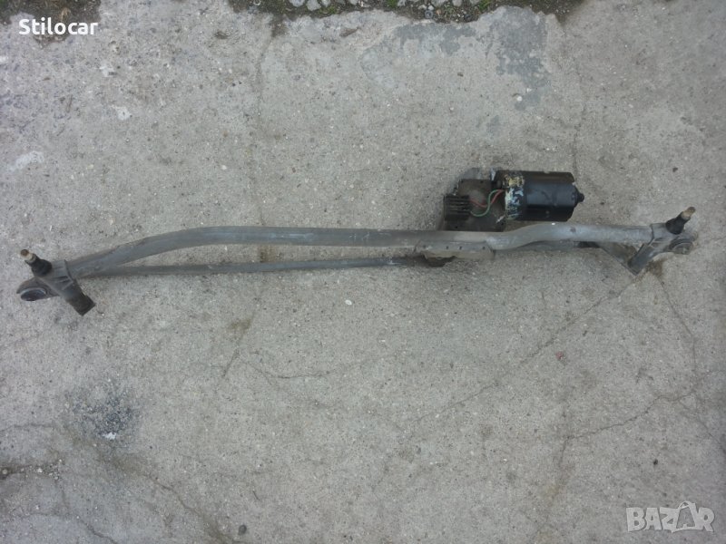 Мотор с рамена чистачки Peugeot 405, снимка 1