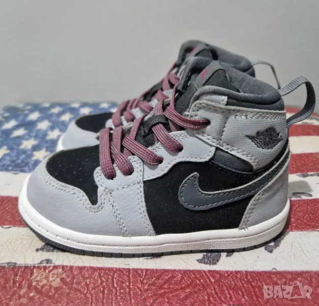 AIR JORDAN 1 RETRO, 25 номер, НОВИ , снимка 1