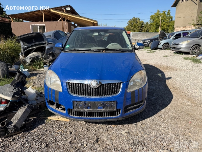 Шкода фабия 1.2 бензин 2009 Г само на части , снимка 1