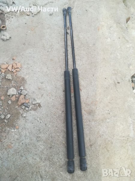 Амортисьори за багажник за Голф 4 Бора Пасат Golf 4 VW Bora Passat 1J6 827 550, снимка 1