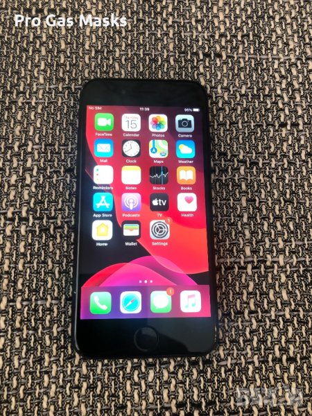 iphone 7 Black Като Нов само за 220 лв Бартер с усб, зарядно. Работи с всички оператори. Не е заключ, снимка 1