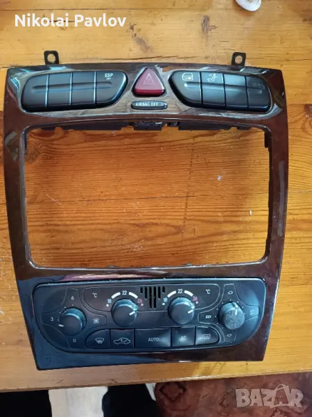 конзола и управление климатроник копчета за Мерцедес Ц класа , снимка 1