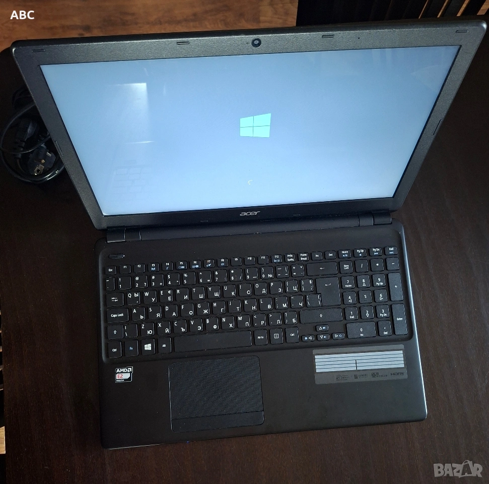 Лаптоп ACER E1 - 522, снимка 1