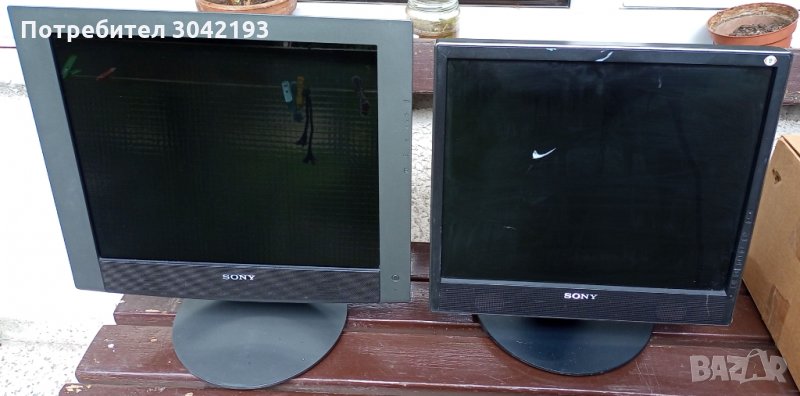 Два монитора Sony, снимка 1