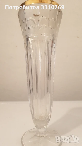 Красива кристална ваза Бохемия с позлатен обков., снимка 1